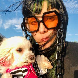 Meet your Posher, Milk